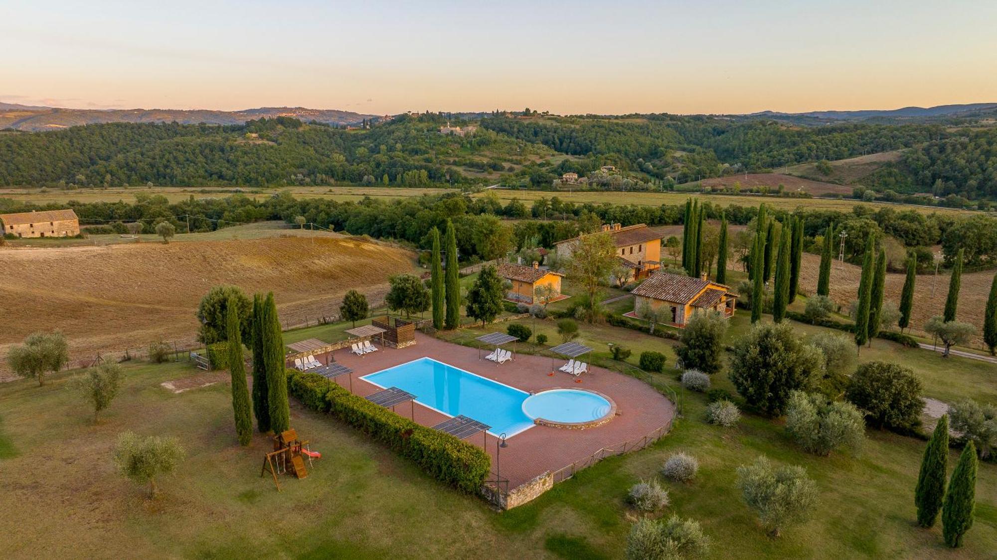 Poggiovalle Tenuta Italiana Citta della Pieve Luaran gambar